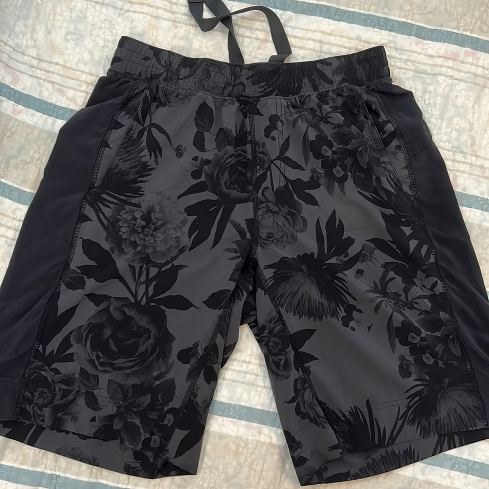 Lululemon: black and grey floral men’s workout shorts.